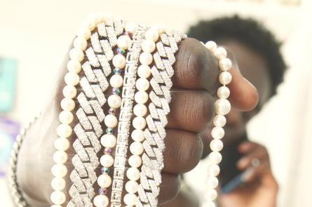 Your Essential Guide to Men's Pearl Necklaces