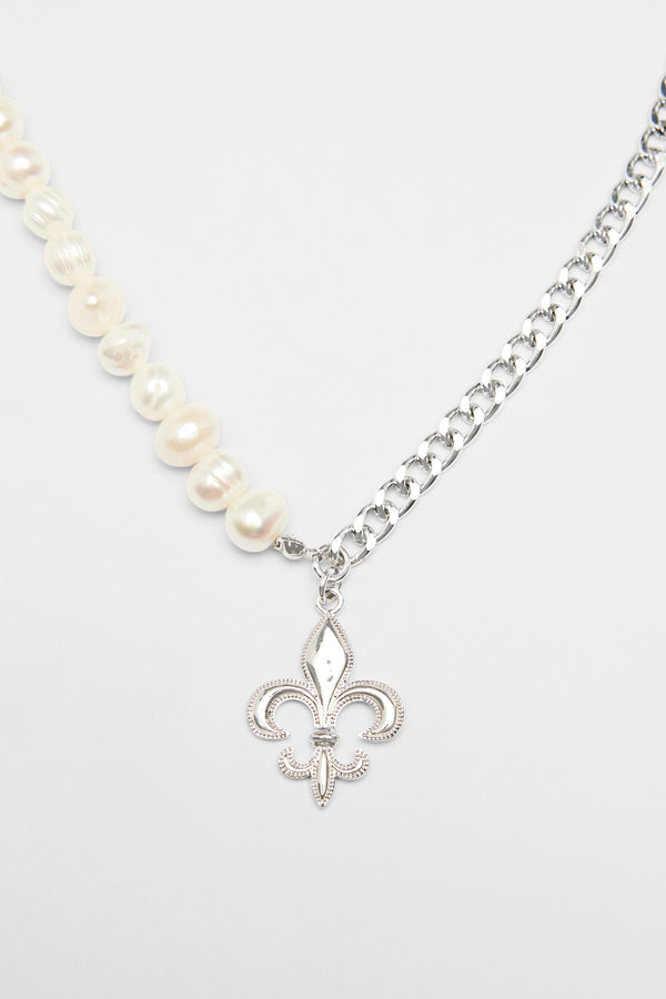 7mm Freshwater Pearl & Fleur De Lis Necklace