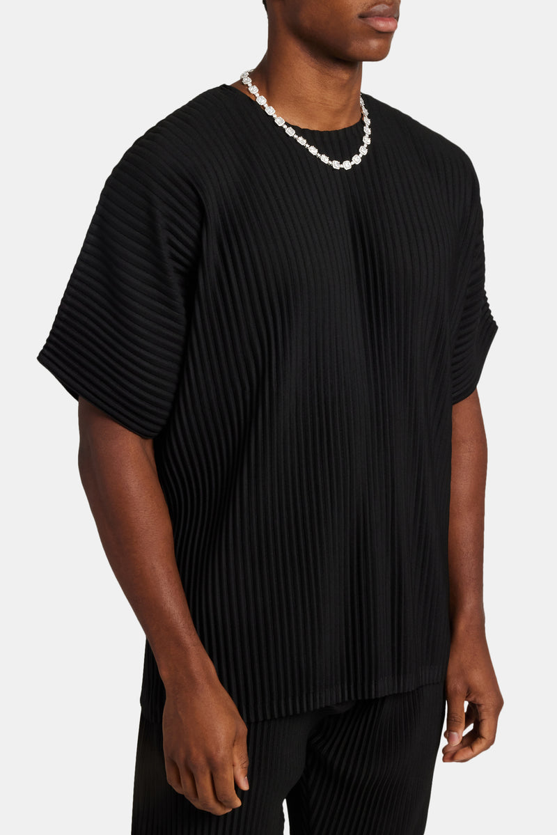 Oversized Pleated T-Shirt - Black