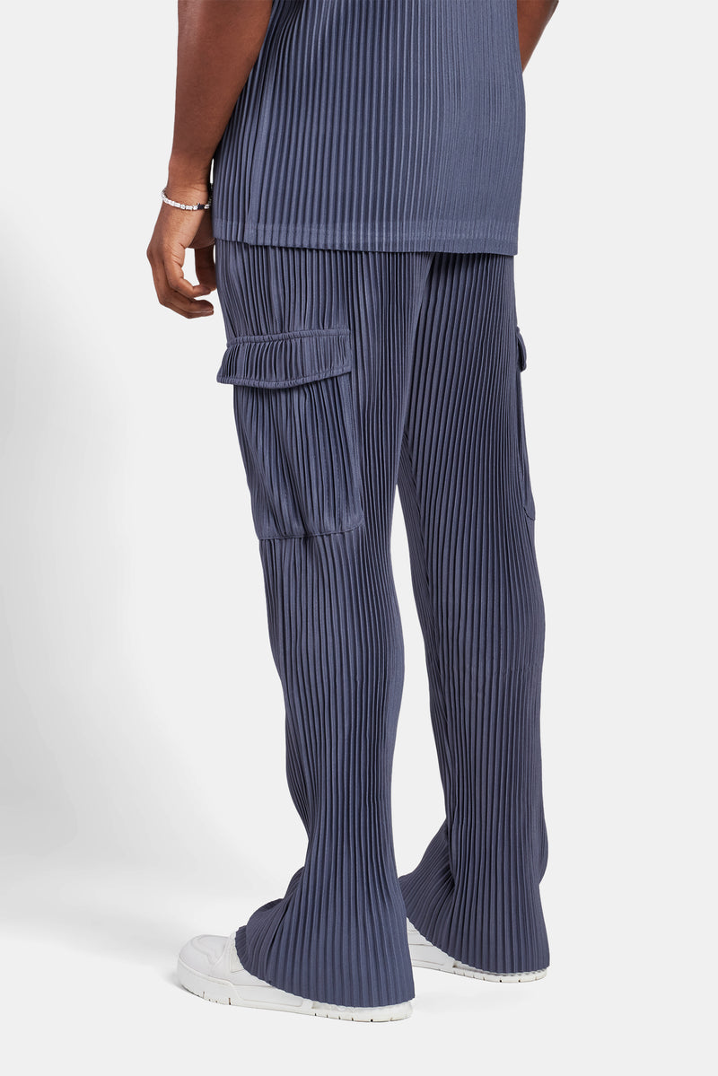 Relaxed Pleated Cargo Trouser - Dusty Blue