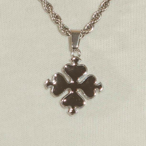 Black Clover Pendant - White Gold - Cernucci